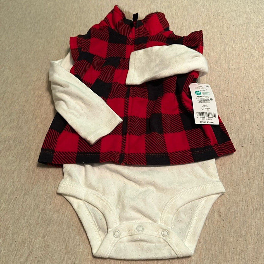 2/3 pieces, buffalo plaid Carter set. (Missing the leggings) shirt and vest NWT